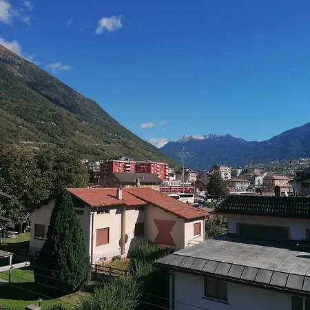 Bernina Views-tirano * Tirano